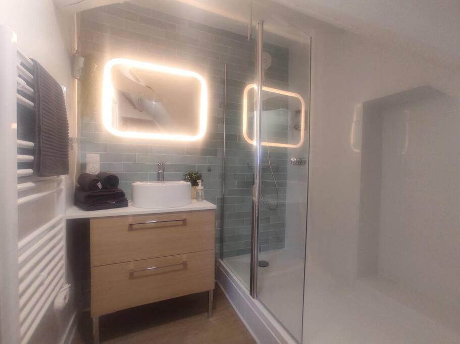 Equidia Compiegne Free Parking Wifi Self Check-In Apartment Venette ภายนอก รูปภาพ
